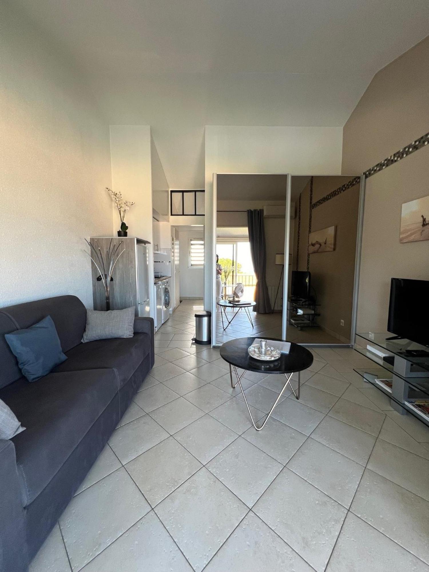 Appartement Vue Mer Golfe De Saint-Tropez Cogolin Kültér fotó